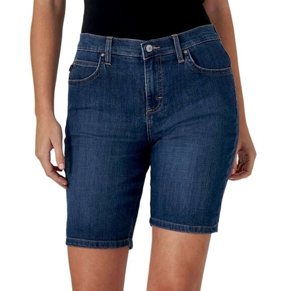 NWT Lee Riders Mid-Rise Bermuda Medium Wash Denim Shorts - Picture 1 of 12